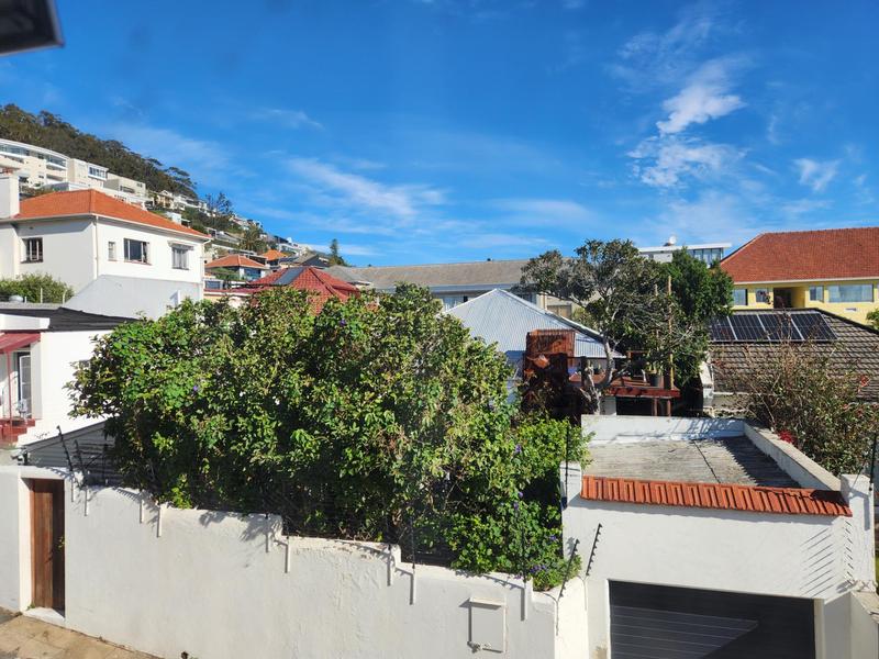 To Let 3 Bedroom Property for Rent in Green Point Western Cape